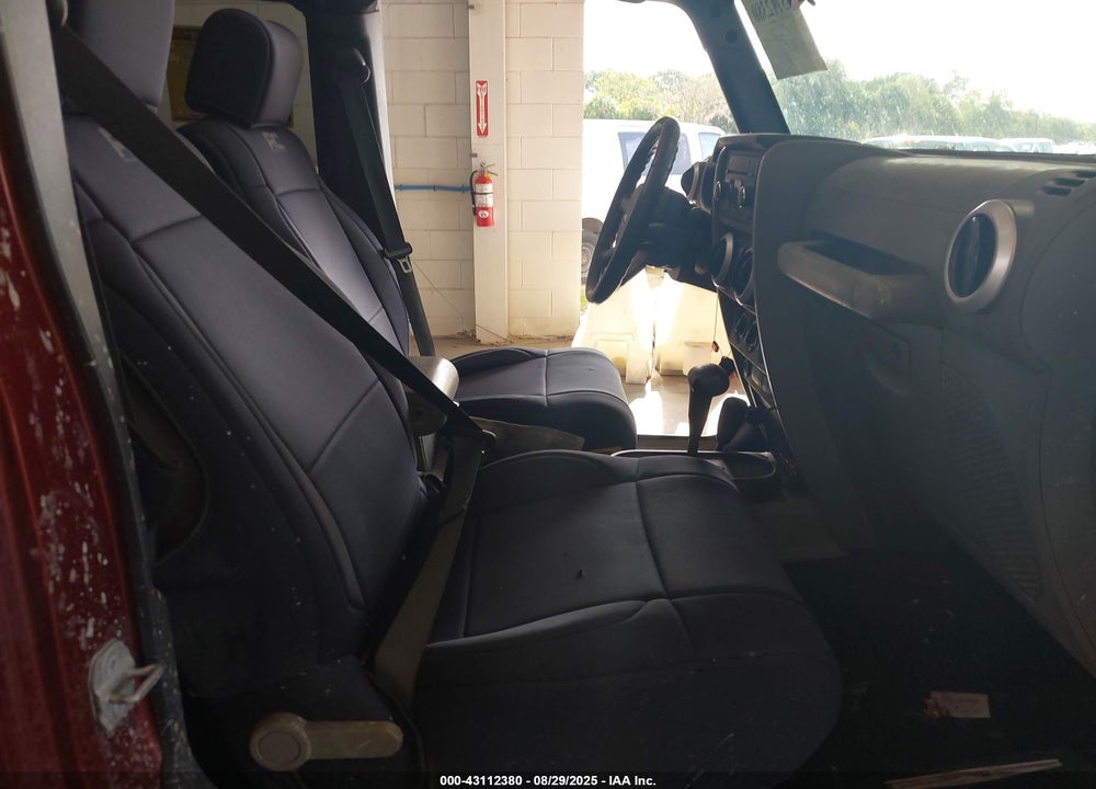 2010 JEEP WRANGLER UNLIMITED VIN: 1J4BA5H10AL135568
