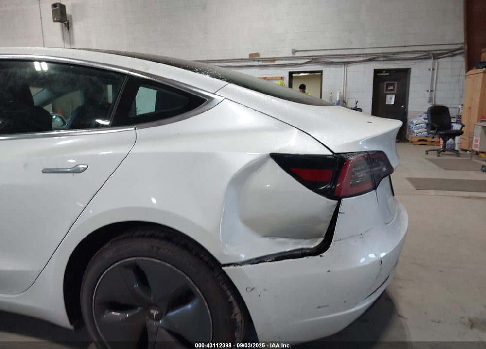 2020 TESLA MODEL 3 LONG RANGE DUAL MOTOR ALL-WHEEL DRIVE VIN: 5YJ3E1EB3LF619437