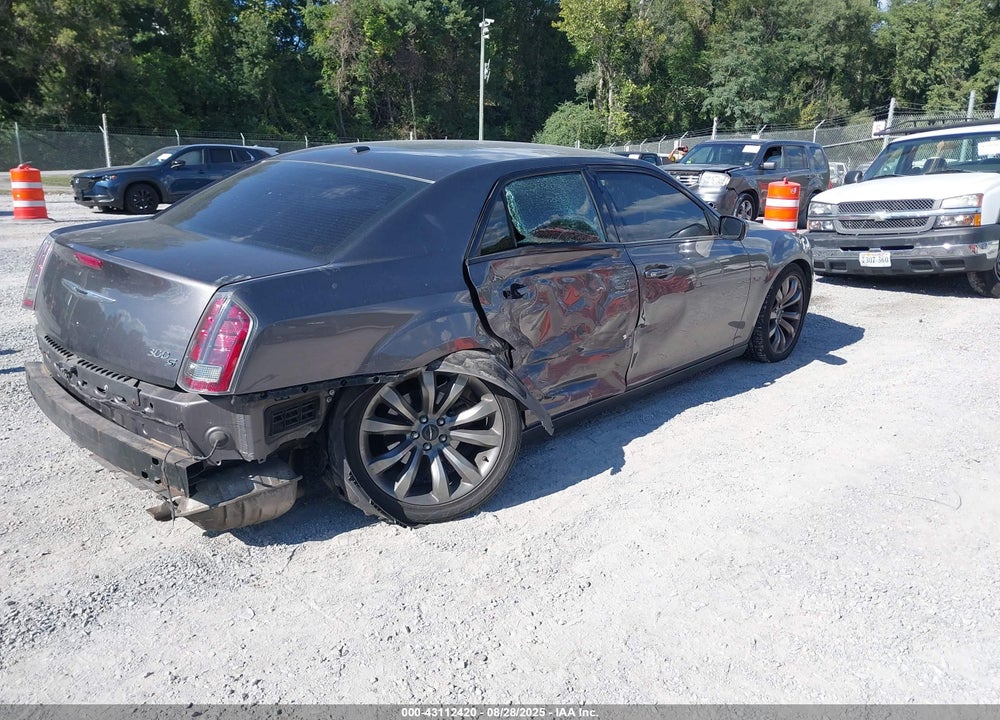 2014 CHRYSLER 300 VIN: 2C3CCABG5EH365401
