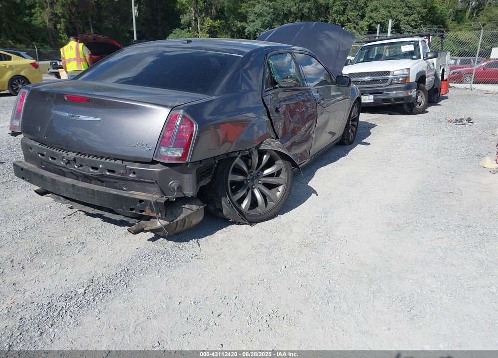 2014 CHRYSLER 300 VIN: 2C3CCABG5EH365401