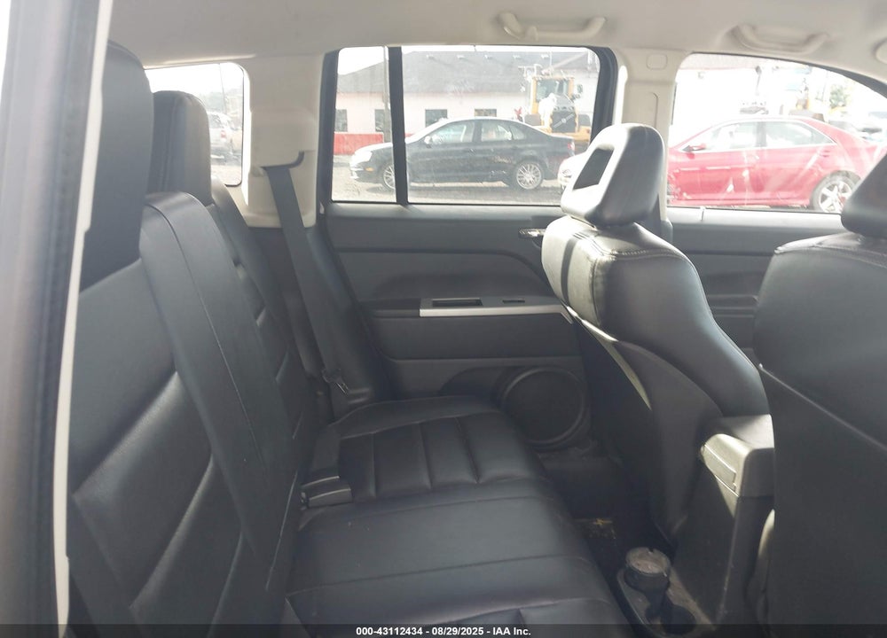2008 JEEP COMPASS LIMITED VIN: 1J8FF57W68D775349