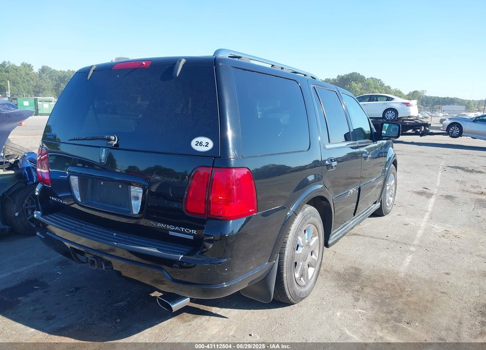 2005 LINCOLN NAVIGATOR VIN: 5LMFU28515LJ24979