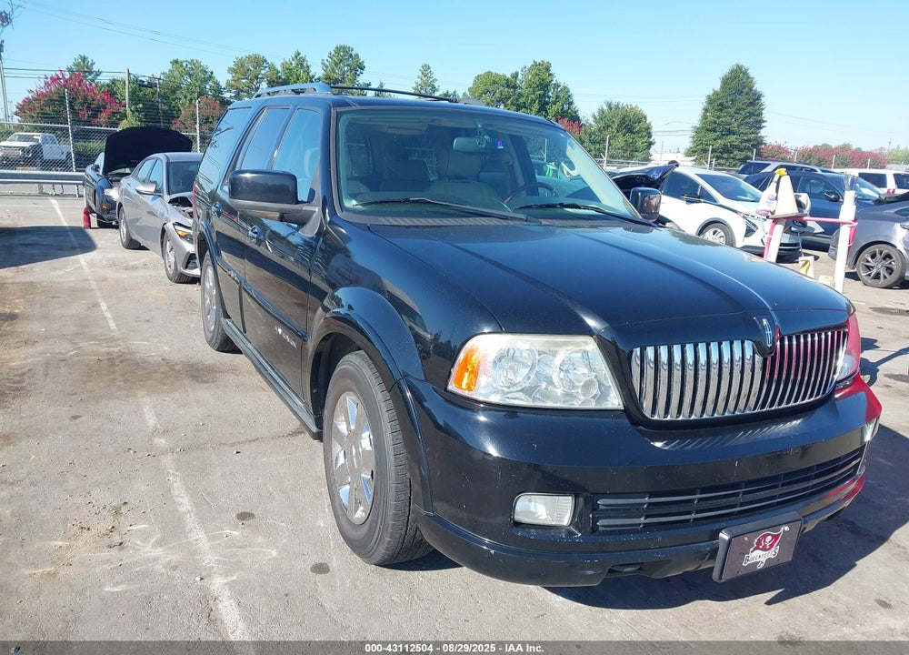 2005 LINCOLN NAVIGATOR VIN: 5LMFU28515LJ24979