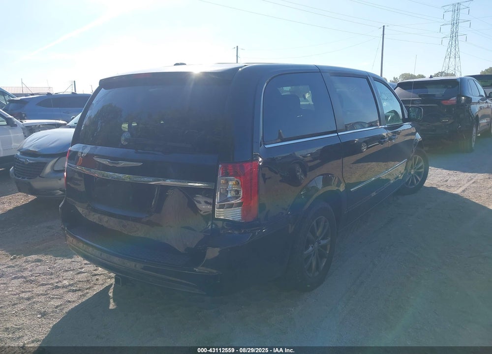 2015 CHRYSLER TOWN & COUNTRY VIN: 2C4RC1HG6FR571657