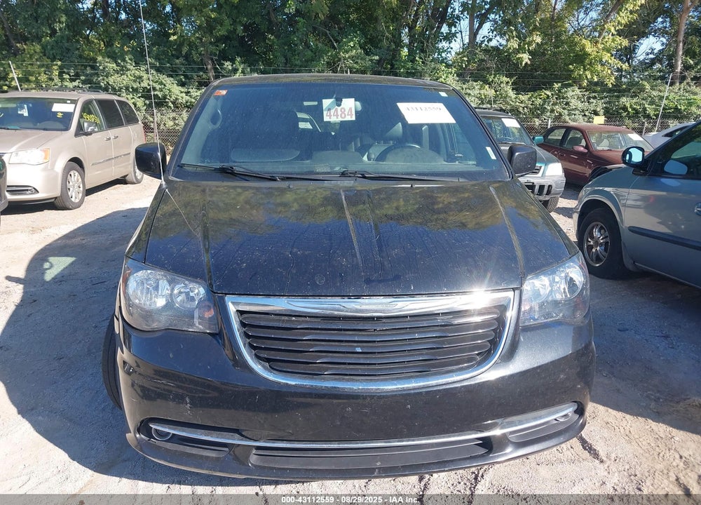 2015 CHRYSLER TOWN & COUNTRY VIN: 2C4RC1HG6FR571657