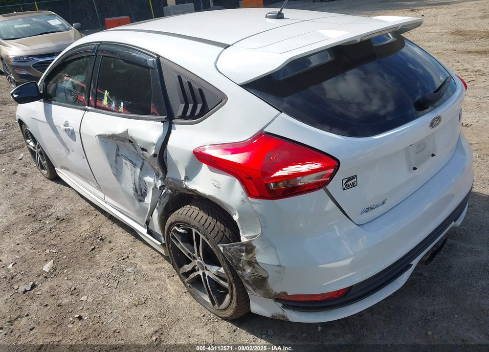 2017 FORD FOCUS ST VIN: 1FADP3L92HL251899