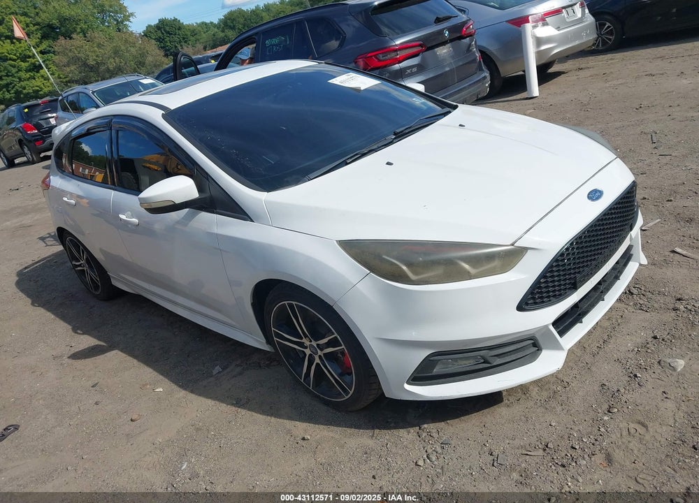 2017 FORD FOCUS ST VIN: 1FADP3L92HL251899