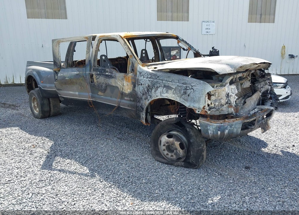 2007 FORD F-350 LARIAT/XL/XLT VIN: 1FTWW33P17EA78724