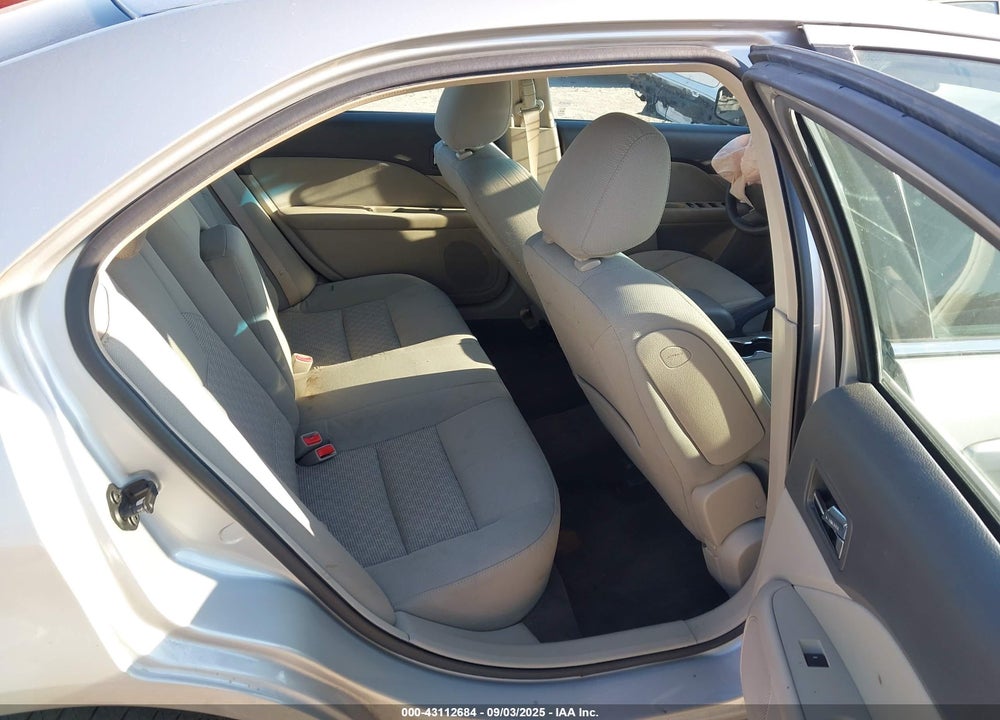 2010 FORD FUSION VIN: 3FAHP0HA8AR258978