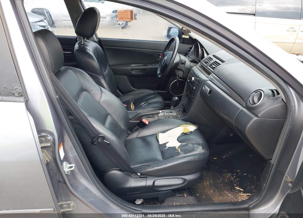 2004 MAZDA 3 S VIN: JM1BK323641190639