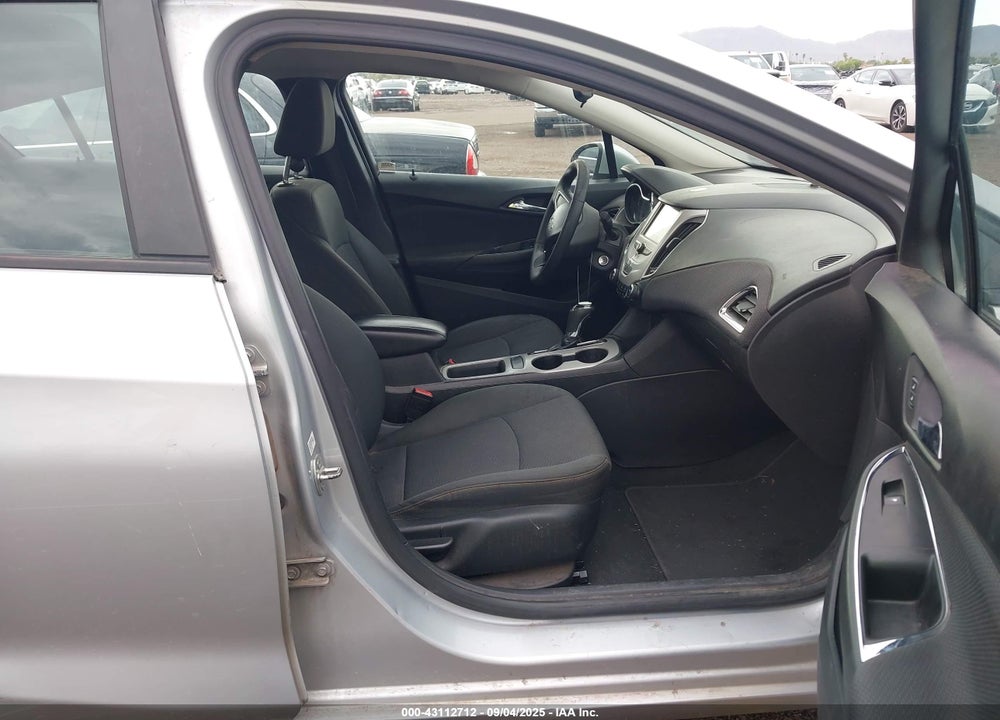 2017 CHEVROLET CRUZE VIN: 1G1BC5SMXH7240424