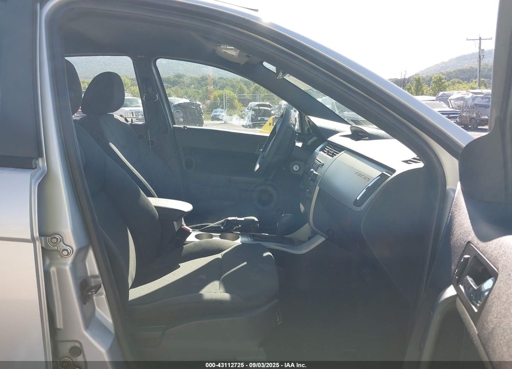 2008 FORD FOCUS SE/SES VIN: 1FAHP35NX8W277905