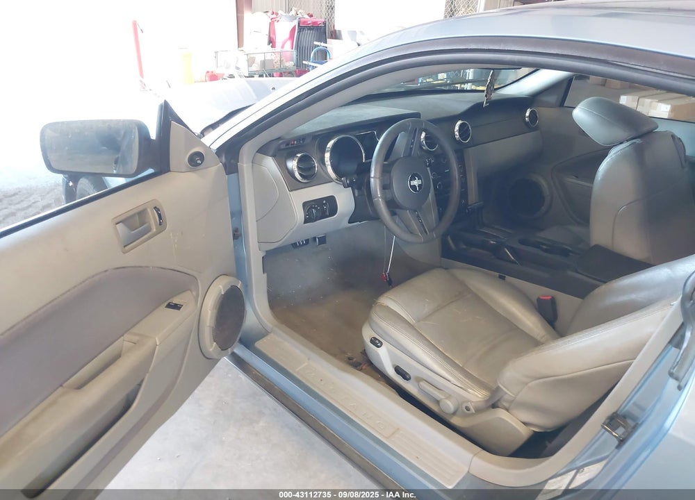 2008 FORD MUSTANG V6 DELUXE/V6 PREMIUM VIN: 1ZVHT80N585113426