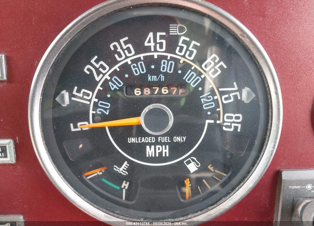 1985 JEEP JEEP VIN: 1JCCE87A7FT121349