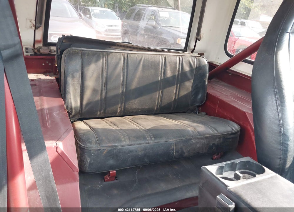 1985 JEEP JEEP VIN: 1JCCE87A7FT121349