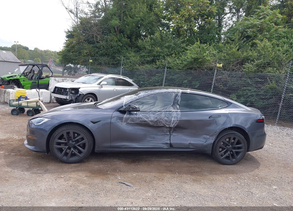 2022 TESLA MODEL S VIN: 5YJSA1E53NF490748