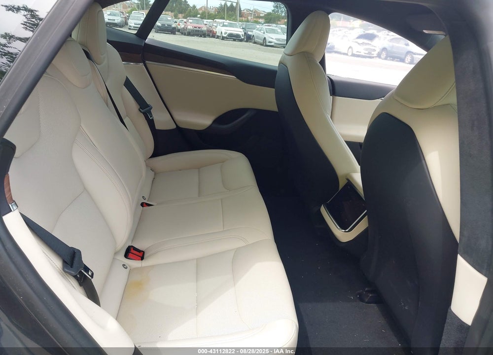 2022 TESLA MODEL S VIN: 5YJSA1E53NF490748