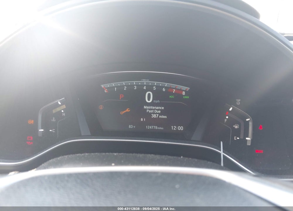 2018 HONDA CR-V VIN: 2HKRW2H99JH615185