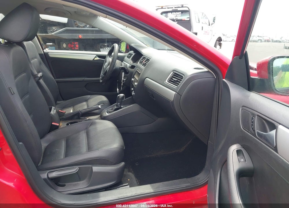 2012 VOLKSWAGEN JETTA VIN: 3VWLL7AJ0CM467695
