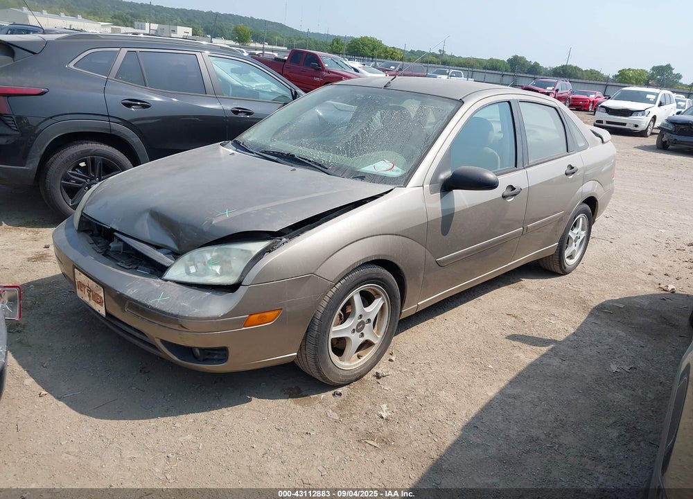 2005 FORD FOCUS ZX4 VIN: 1FAFP34N05W246229