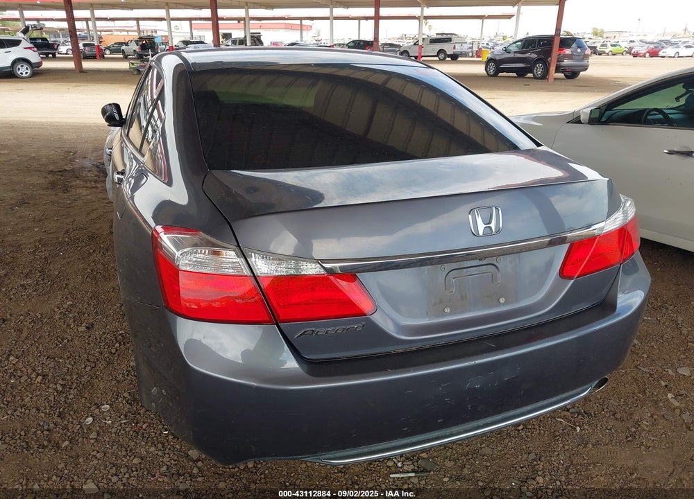2015 HONDA ACCORD VIN: 1HGCR2F30FA188894