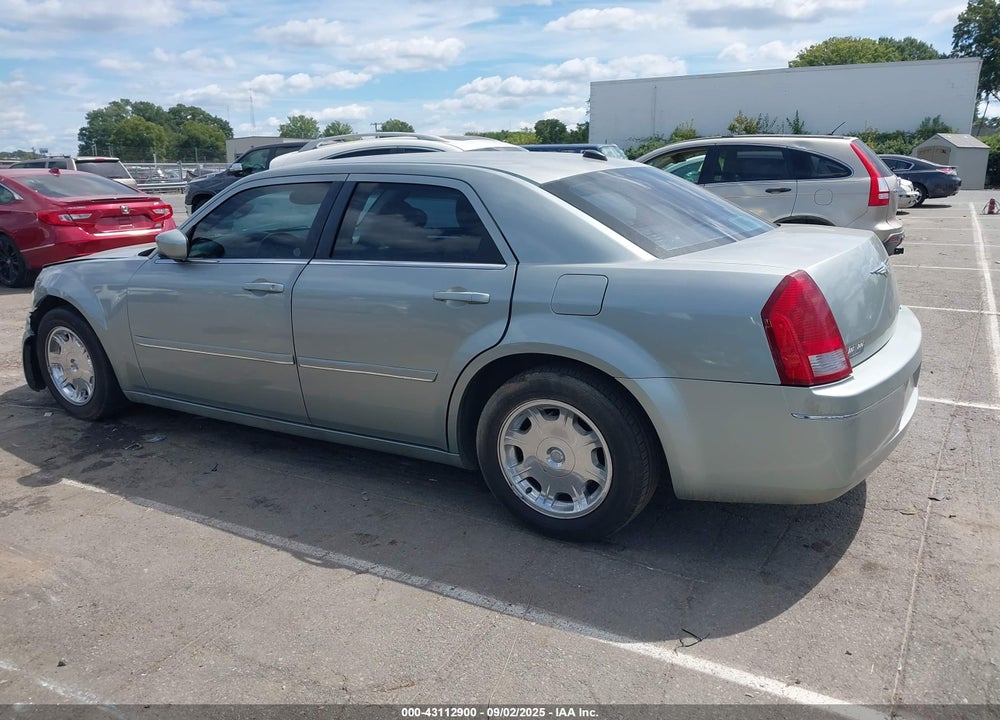 2005 CHRYSLER 300 TOURING VIN: 2C3AA53GX5H512654