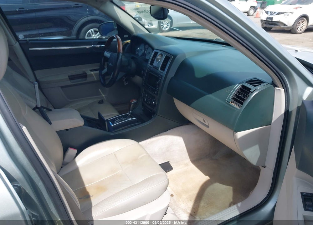 2005 CHRYSLER 300 TOURING VIN: 2C3AA53GX5H512654