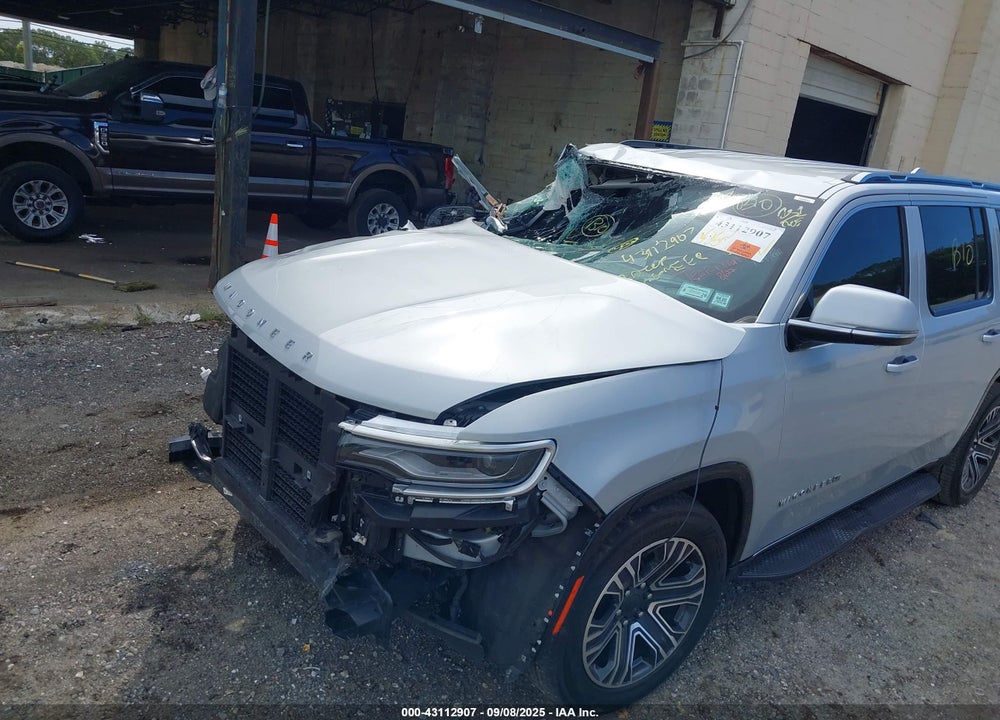 2022 JEEP WAGONEER VIN: 1C4SJVDT4NS136800