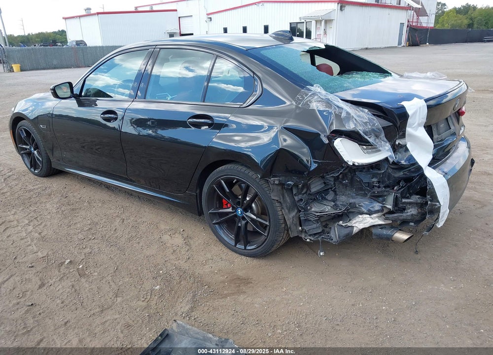 2022 BMW 3 SERIES VIN: 3MW5P9J05N8C71084