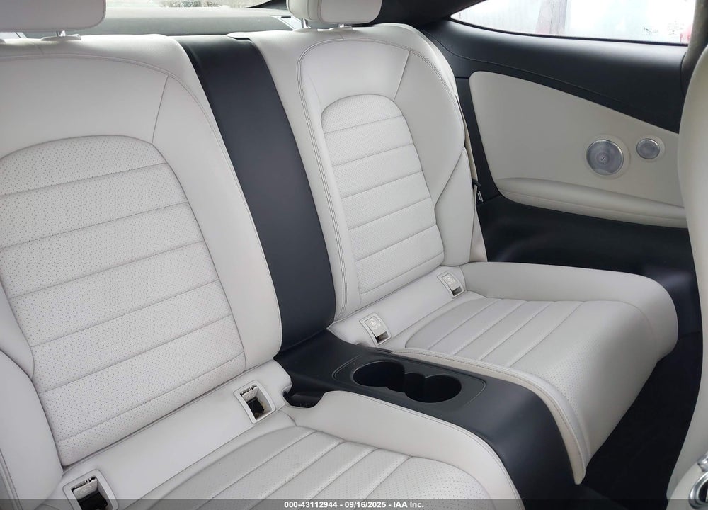 2017 MERCEDES-BENZ C 300 VIN: WDDWJ4KBXHF373736
