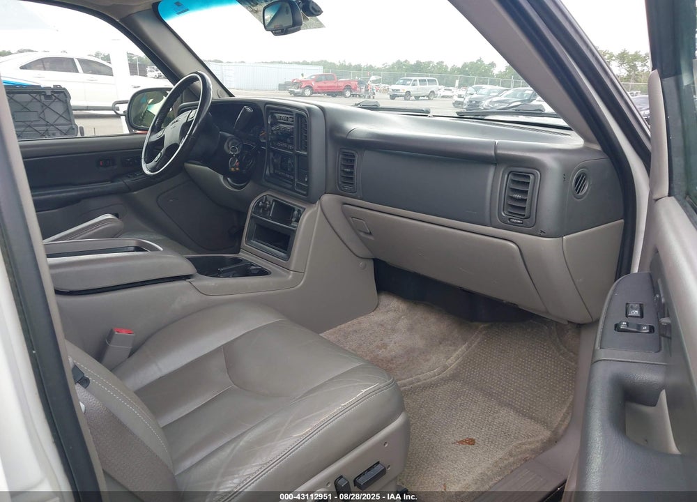2003 GMC YUKON XL 1500 SLT VIN: 1GKEC16Z23J236810