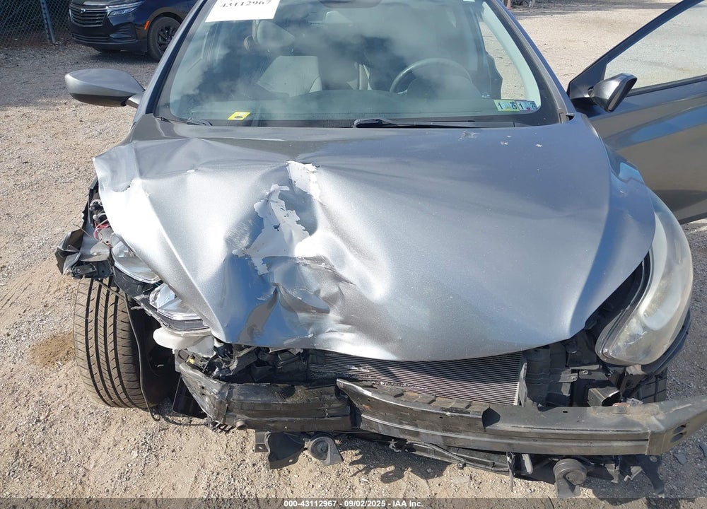 2016 HYUNDAI ELANTRA VIN: KMHDH4AE4GU619713