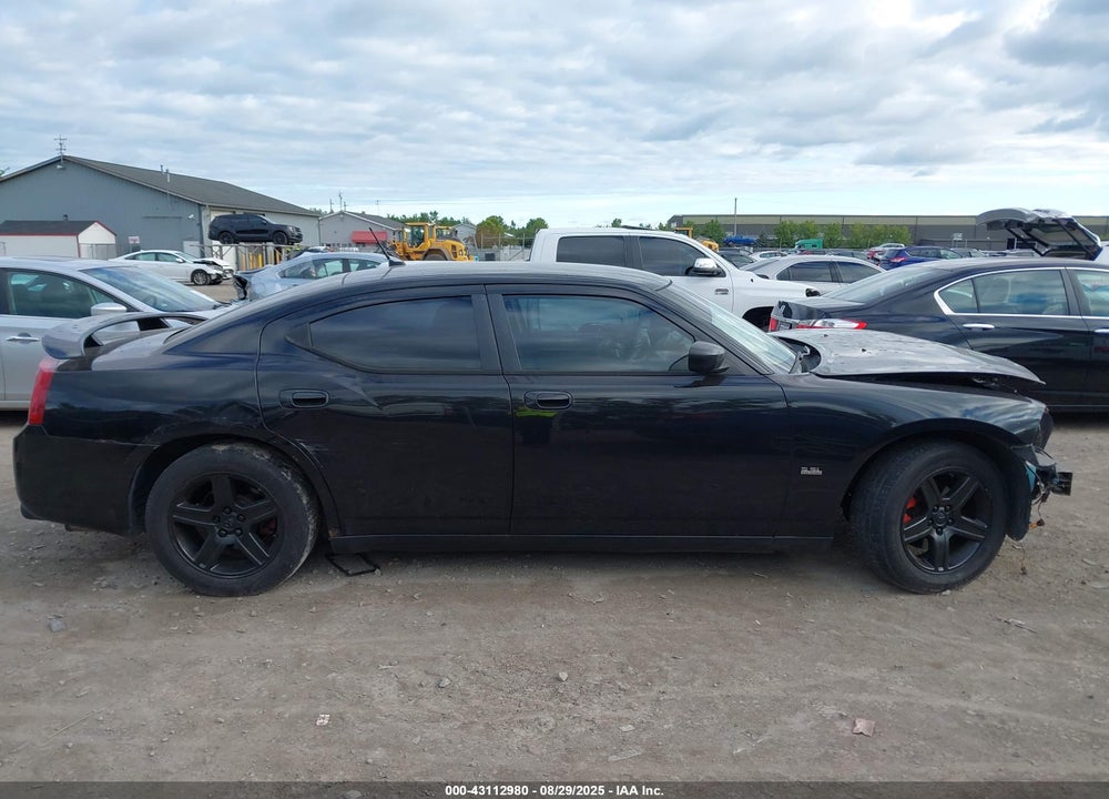2008 DODGE CHARGER VIN: 2B3KA43G18H333323