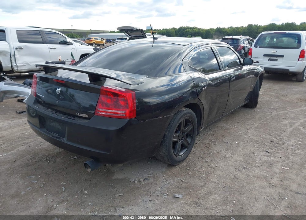 2008 DODGE CHARGER VIN: 2B3KA43G18H333323