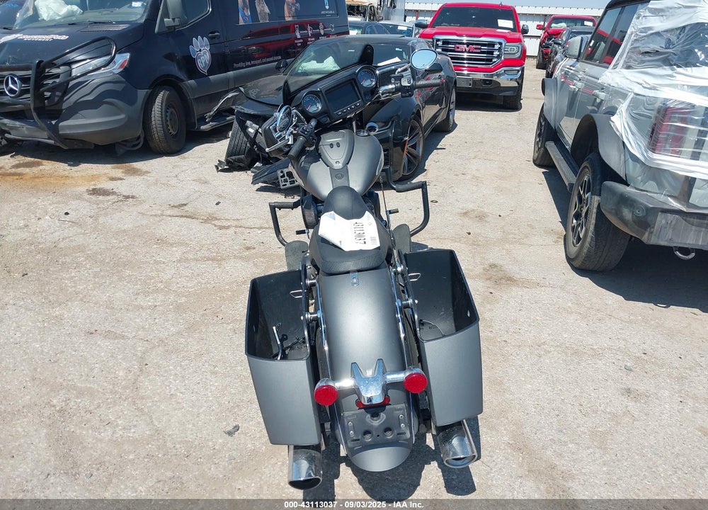 2020 INDIAN MOTORCYCLE CO. CHIEFTAIN VIN: 56KTCBBB0L3384843