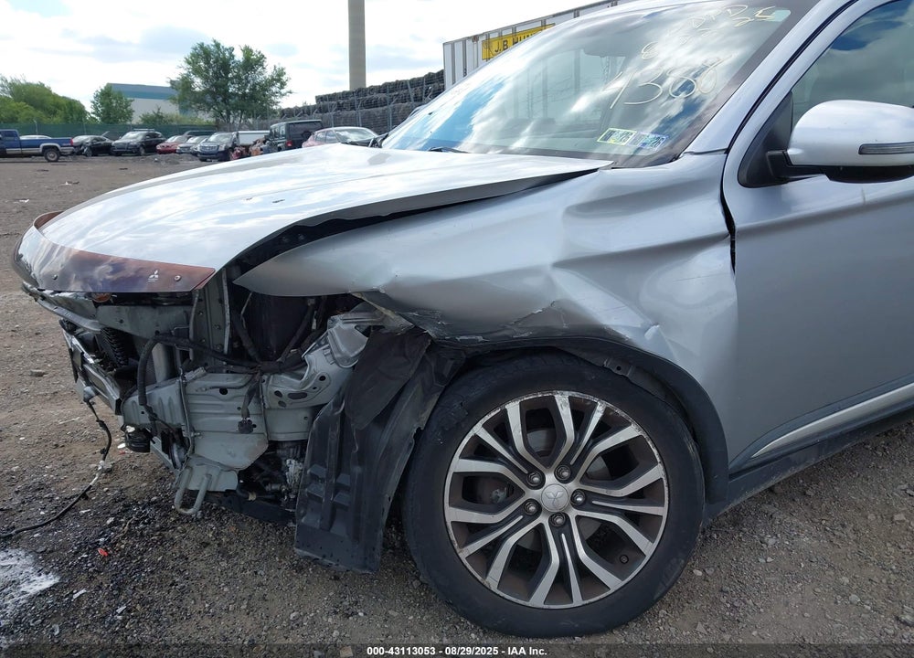 2016 MITSUBISHI OUTLANDER SE VIN: JA4AD3A37GZ034388