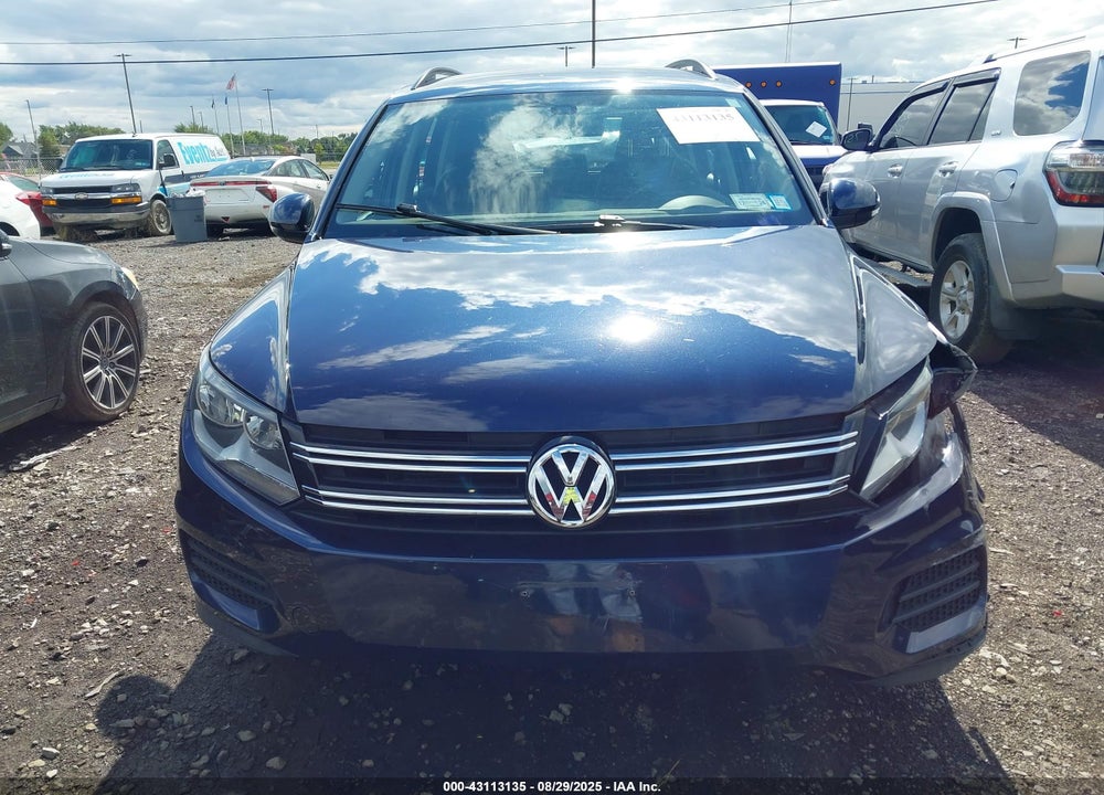 2016 VOLKSWAGEN TIGUAN S VIN: WVGBV7AX5GW532913