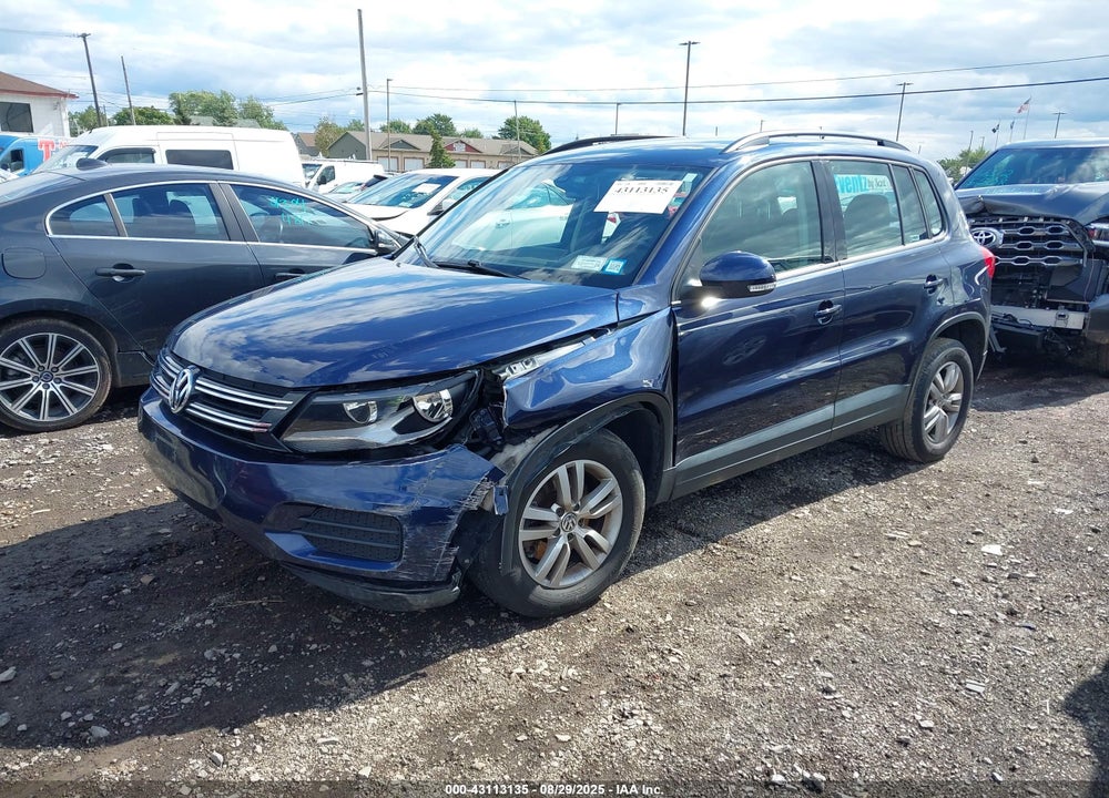 2016 VOLKSWAGEN TIGUAN S VIN: WVGBV7AX5GW532913