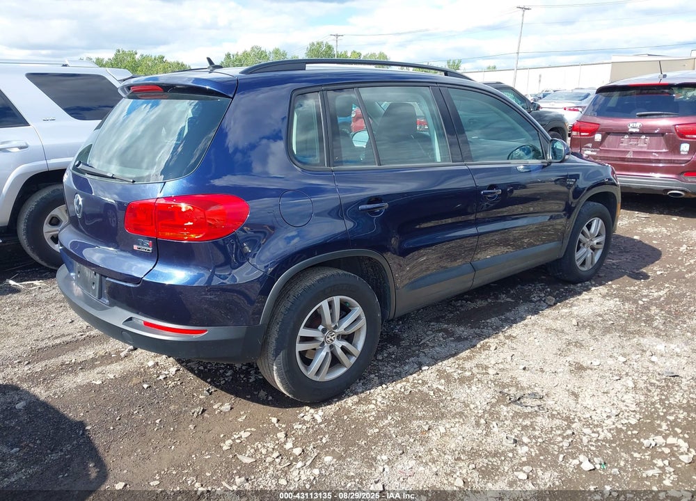2016 VOLKSWAGEN TIGUAN S VIN: WVGBV7AX5GW532913