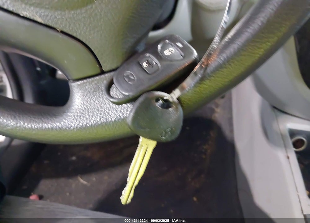 2008 HYUNDAI SANTA FE GLS VIN: 5NMSG13D88H199545