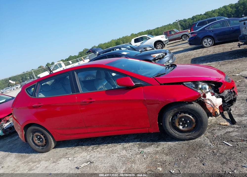 2016 HYUNDAI ACCENT VIN: KMHCT5AE6GU241426