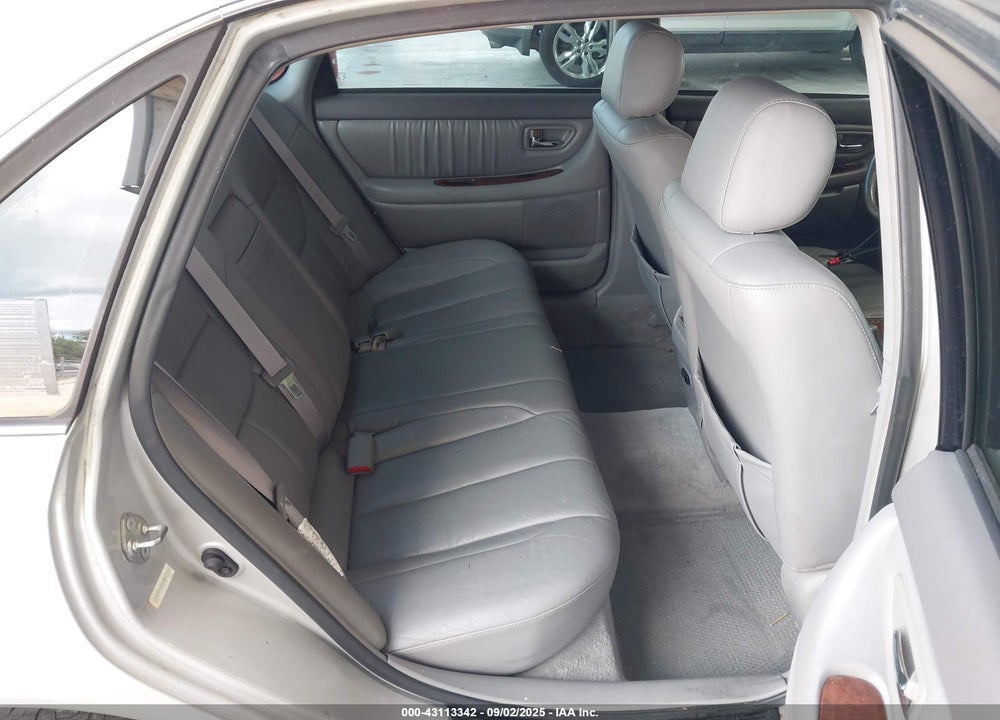 2001 TOYOTA AVALON XLS VIN: 4T1BF28B01U186735