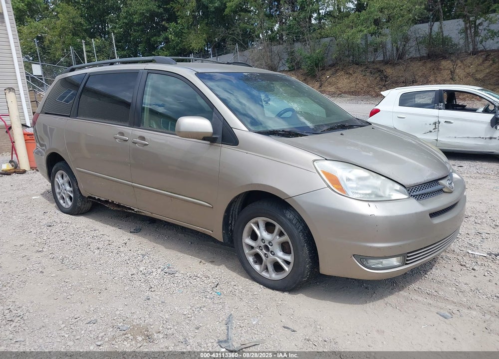 2005 TOYOTA SIENNA XLE VIN: 5TDBA22C85S039884