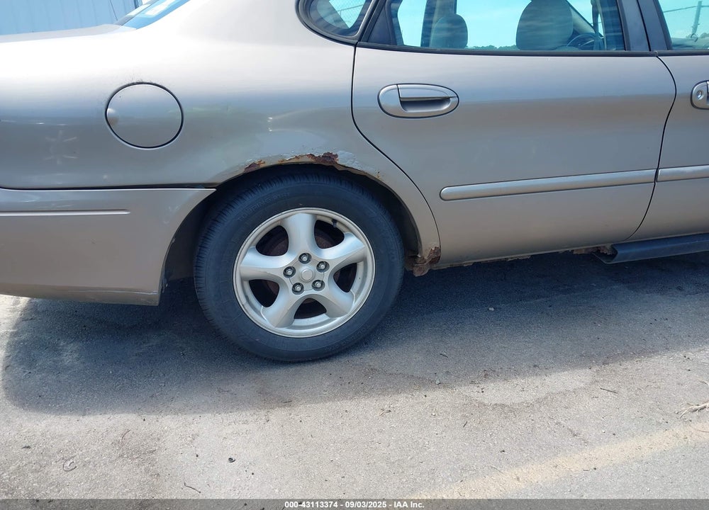 2002 FORD TAURUS SES VIN: 1FAFP55U62G123851