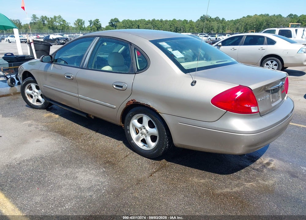 2002 FORD TAURUS SES VIN: 1FAFP55U62G123851