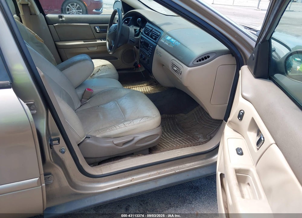 2002 FORD TAURUS SES VIN: 1FAFP55U62G123851