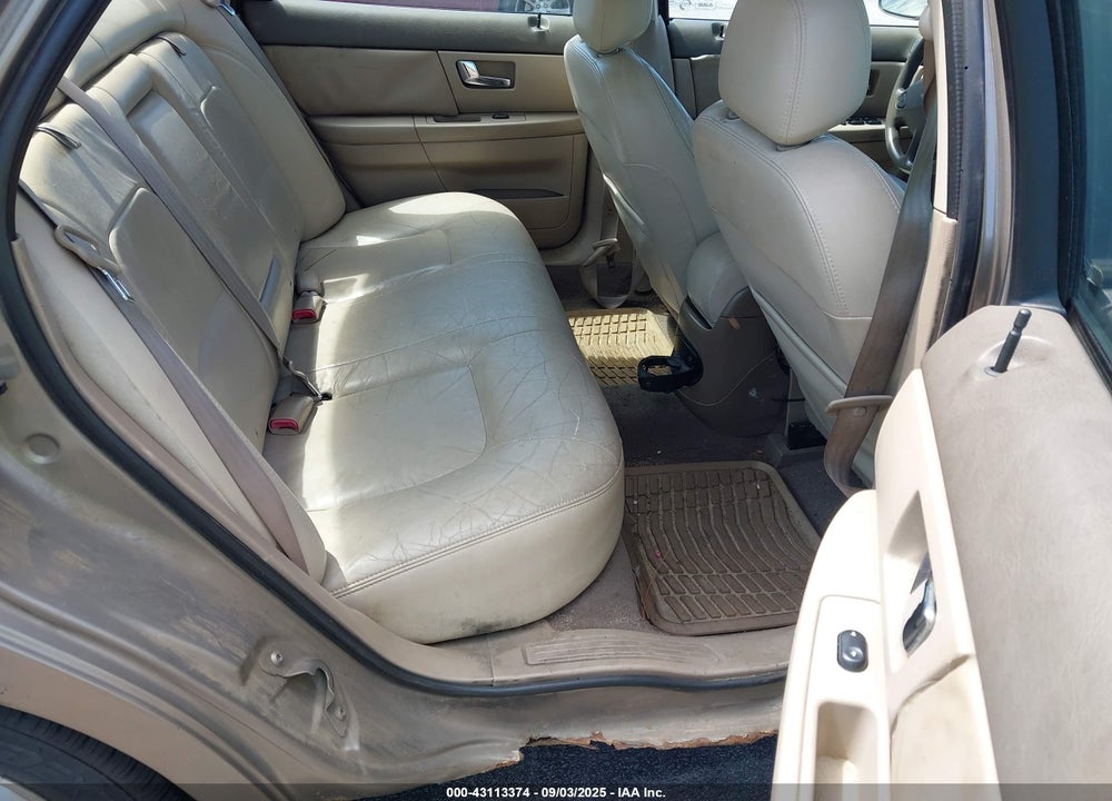 2002 FORD TAURUS SES VIN: 1FAFP55U62G123851