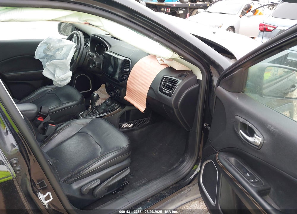 2018 JEEP COMPASS LIMITED 4X4 VIN: 3C4NJDCB0JT360624