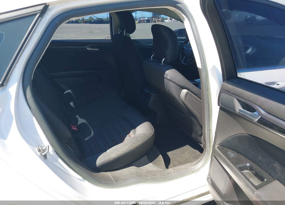 2014 FORD FUSION VIN: 3FA6P0HD2ER154929