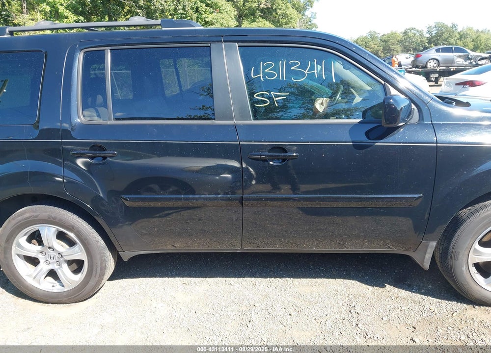 2012 HONDA PILOT VIN: 5FNYF3H64CB021936